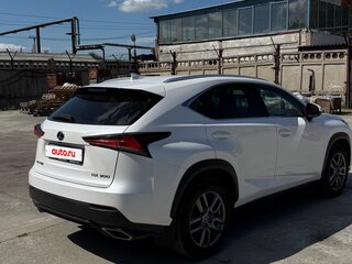 2018 Lexus NX 300 I Рестайлинг, белый, 3550000 рублей, вид 3
