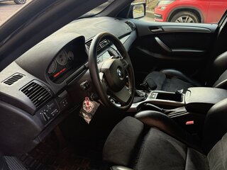 2004 BMW X5 4.8is I (E53) Рестайлинг, чёрный, 1750000 рублей, вид 4