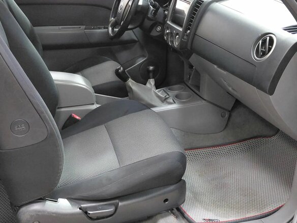 2008 Mazda BT-50 I, чёрный, 680000 рублей - вид 17