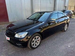 2009 Mercedes-Benz C-Класс 300 III (W204), чёрный, 1050000 рублей, вид 1