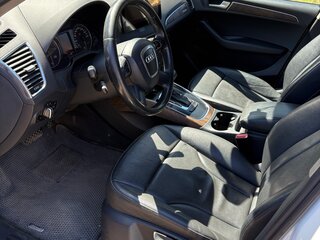 2011 Audi Q5 I (8R), белый, 1299000 рублей, вид 4
