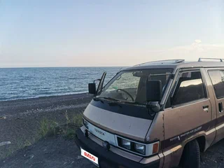 1985 Toyota MasterAce Surf, бежевый, 199999 рублей, вид 2