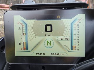 2026 QJMotor SVT 650 X, жёлтый, 650000 рублей, вид 2
