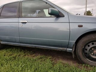 1999 Nissan Bluebird QG18 XI (U14), голубой, 200000 рублей, вид 3