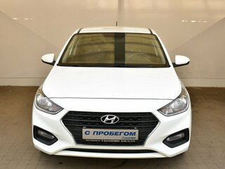 2018 Hyundai Solaris II, белый, 1120000 рублей, вид 2