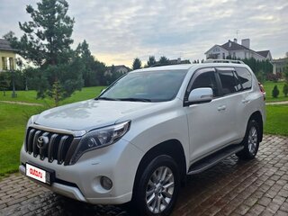 2014 Toyota Land Cruiser Prado 5-speed 150 Series Рестайлинг 1, белый, 3870000 рублей, вид 1