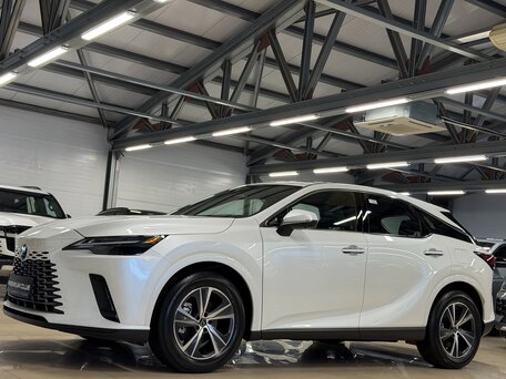 Lexus RX V
