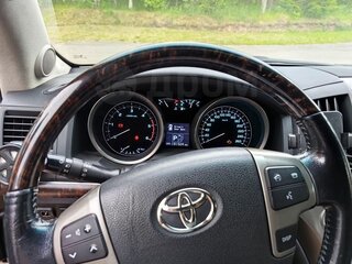 2010 Toyota Land Cruiser 200 Series, золотистый, 3200000 рублей, вид 5
