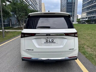 2023 Wuling Jiachen, белый, 1276000 рублей, вид 5
