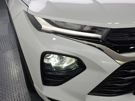 2022 Chevrolet TrailBlazer III, белый, 2390000 рублей, вид 5
