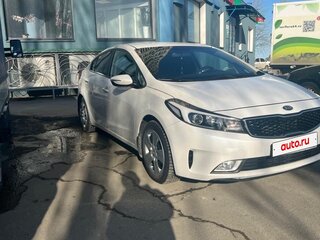 2018 Kia Cerato III Рестайлинг (Classic), белый, 1550000 рублей, вид 2