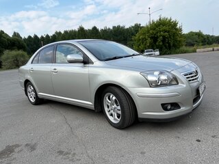 2006 Toyota Avensis II Рестайлинг, серебристый, 900000 рублей, вид 3