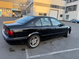 1999 BMW 5 серии 520i IV (E39), чёрный, 530000 рублей, вид 1
