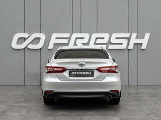 2019 Toyota Camry VIII (XV70), белый, 3040000 рублей, вид 4