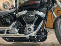 2024 Harley-Davidson Softail Standard, чёрный, 1890000 рублей - вид 6