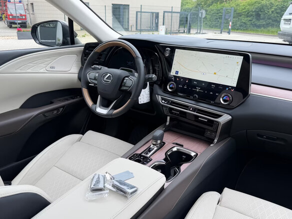 2026 Lexus RX 450h V, зелёный, 11500000 рублей - вид 14