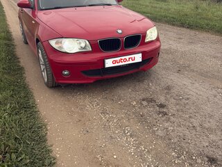 2009 BMW 1 серии 116i I (E81/E82/E87/E88) Рестайлинг, красный, 670000 рублей, вид 2