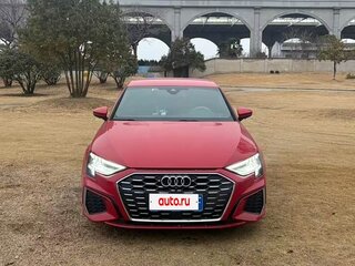 2022 Audi A3 Sportback 35 TFSI IV (8Y), красный, 2599000 рублей, вид 2