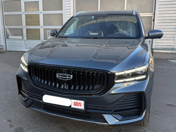 2023 Geely Monjaro (Xingyue L) I, серый, 3100000 рублей
