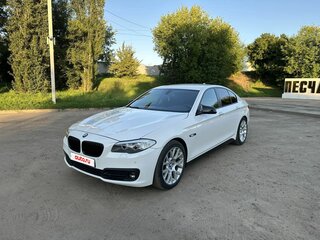 2012 BMW 5 серии 528i xDrive VI (F10/F11/F07), белый, 1800000 рублей, вид 1