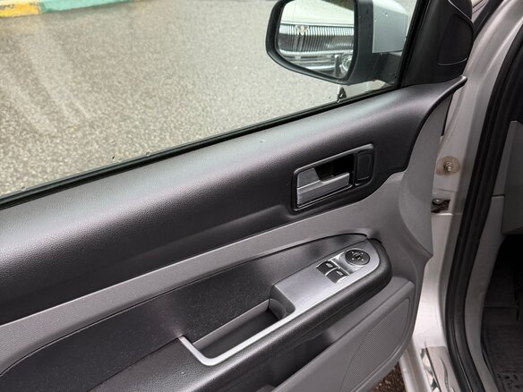 2010 Ford Focus II Рестайлинг, серебристый, 399000 рублей - вид 14