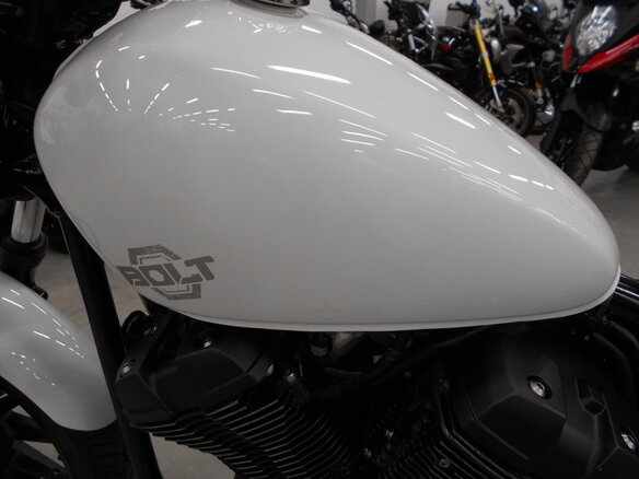 2013 Yamaha XV950 Bolt, белый, 660000 рублей - вид 17
