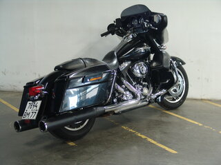 2008 Harley-Davidson Street Glide, чёрный, 1100000 рублей, вид 3