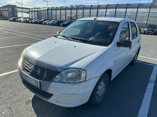 2014 Renault Logan I Рестайлинг, белый, 480000 рублей, вид 1