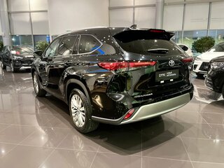 2026 Toyota Highlander IV (XU70), чёрный, 5650000 рублей, вид 4