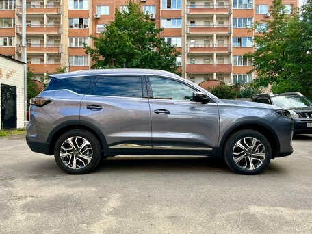 2025 Chery Tiggo 7L I, серый, 2095000 рублей, вид 4