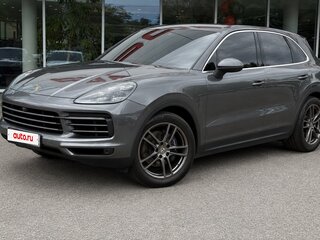 2019 Porsche Cayenne III, серый, 5470000 рублей, вид 3