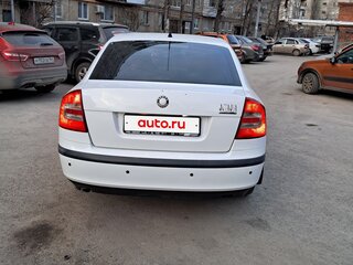 2008 Skoda Octavia II (A5), белый, 650000 рублей, вид 4