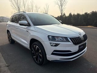 2022 Skoda Karoq DSG7 I, белый, 1700000 рублей, вид 3