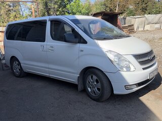 2012 Hyundai H-1 II, белый, 2550000 рублей, вид 2