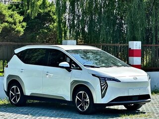 2026 Aion Y Plus 51.9 kWh, белый, 1730400 рублей, вид 3