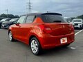2022 Suzuki Swift V Рестайлинг, оранжевый, 750325 рублей - вид 5