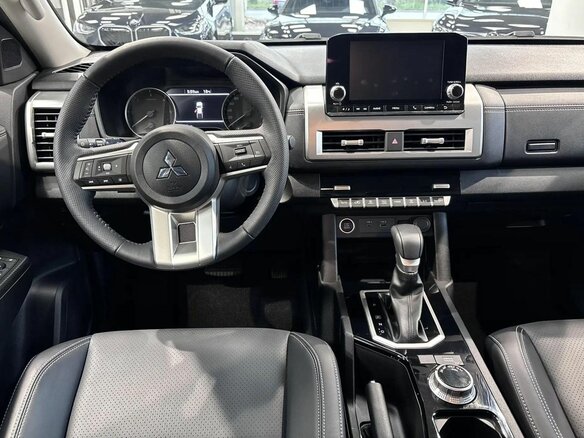 2026 Mitsubishi L200 VI, белый, 5299000 рублей - вид 12