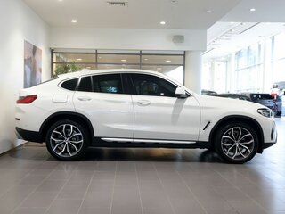 2025 BMW X4 20i II (G02) Рестайлинг, белый, 6550000 рублей, вид 4