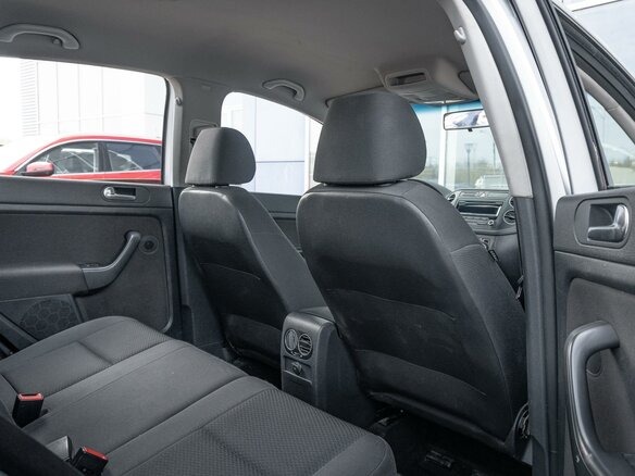 2012 Volkswagen Golf Plus II, серебристый, 785000 рублей - вид 12
