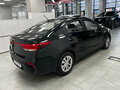 2017 Kia Rio IV, чёрный, 870000 рублей - вид 2