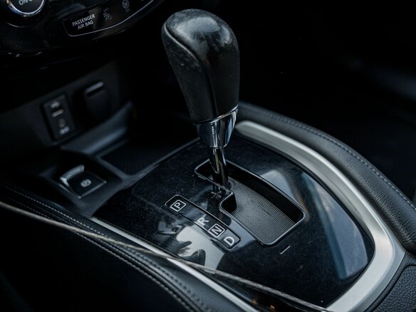 2018 Nissan Qashqai II, серебристый, 1509000 рублей - вид 10