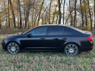 2015 Skoda Octavia III (A7), чёрный, 1360000 рублей, вид 3