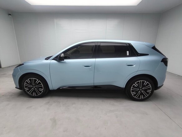 2026 Arcfox Beta T1 42.3 kWh, голубой, 1050000 рублей - вид 3