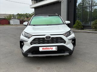 2020 Toyota RAV4 V (XA50), белый, 3550000 рублей, вид 2