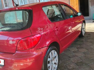 2007 Peugeot 307 I Рестайлинг, красный, 300000 рублей, вид 3