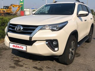 2018 Toyota Fortuner II, белый, 4250000 рублей, вид 1