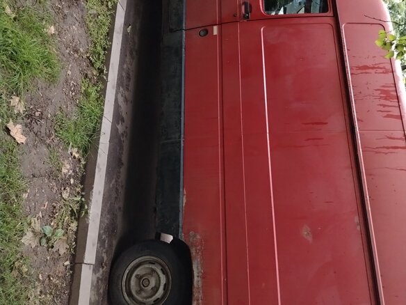 1990 Renault Trafic, красный, 470000 рублей - вид 2