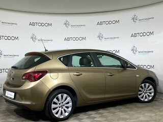 2014 Opel Astra J Рестайлинг, бежевый, 619900 рублей, вид 2
