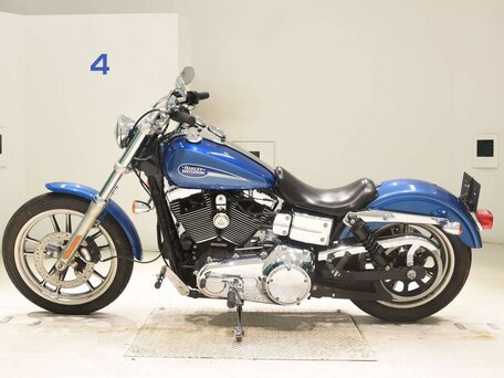 2005 Harley-Davidson Low Rider, синий, 717000 рублей, вид 1
