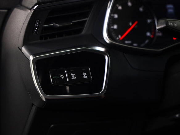 2019 Audi A6 45 TFSI V (C8), белый, 3744000 рублей - вид 23